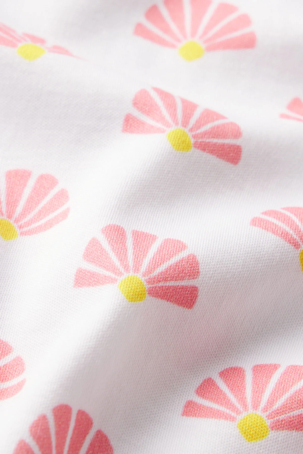 Pima Crew Shorts Set in Gelato Scallop Shell - Image 5