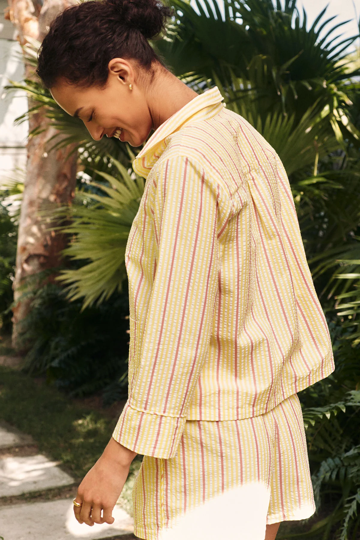 Georgie Pocket Shorts Set in Zest Coastline Seersucker - Image 2